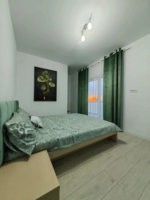 De închiriat apartament tip Penthouse (zona Mehala) - imagine 5
