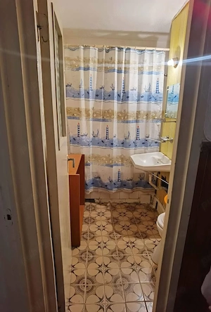 Vând apartament cu 3 camere în Unirii - Reghin - 64m pătrați utili - imagine 7