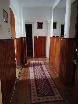 Vând apartament cu 3 camere în Unirii - Reghin - 64m pătrați utili - imagine 2
