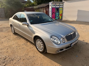 Mercedes E200Cdi-122Cp-2004-Automat-Clima - imagine 3