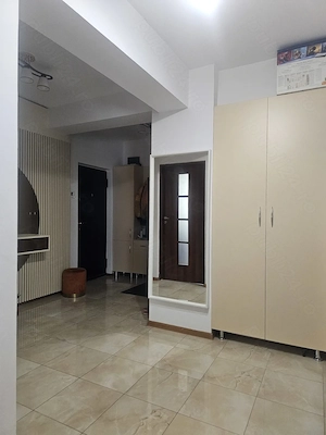 Inchiriez apartament 2 camere  - imagine 2