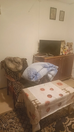 Cameră de închiriat pentru o fată sau femeie - imagine 2