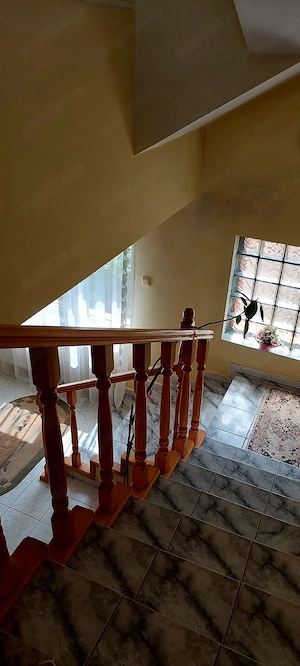 Persoană fizică vând casa Adjud zona gării  - imagine 3