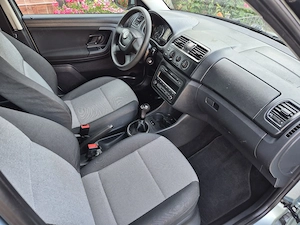 Skoda Fabia 2012 Benzina  - imagine 22