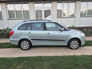Skoda Fabia 2012 Benzina  - imagine 23
