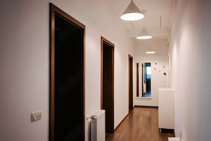 Proprietar - Inchiriez apartament cu 3 camere  - Giroc - langa Eso - imagine 5