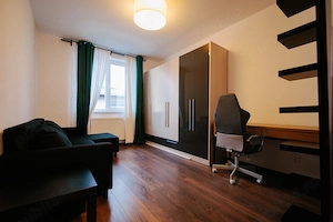 Proprietar - Vand apartament cu 3 camere - Eso Giroc - imagine 2