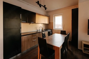 Proprietar - Inchiriez apartament cu 3 camere  - Giroc - langa Eso - imagine 8