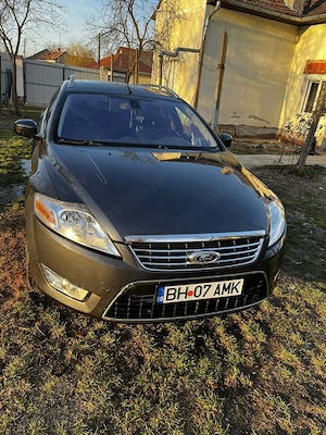 Ford Mondeo Ghia