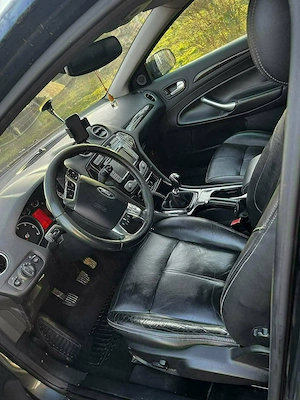Ford Mondeo Ghia - imagine 4