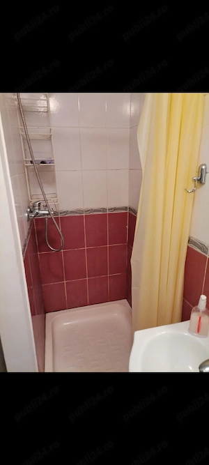 Garsoniera (camera de camin cu baie si bucatarie) Putnei-Spaniei - imagine 8