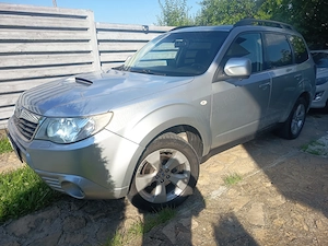 Subaru forestier  an 2012  2.0 diesel  4 4  full opțiuni