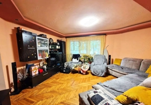 SOARELUI - ETAJ 1 - 3 CAMERE - 2 BAI - CENTRALA PROPRIE - BOXA