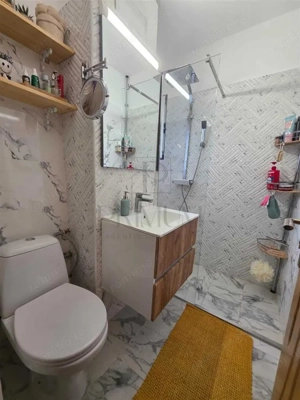GHE.LAZAR | 3 CAM | RENOVAT | LIFT | ET.INTERMEDIAR | CENTRALA - imagine 8