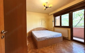MEDICINA | 4 CAM | DECOMANDAT | ET.1 | 2 BAI  | RENOVAT | GARAJ - imagine 5