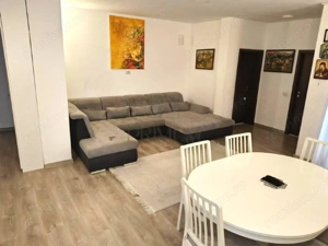 GIROC | PENTHOUSE 4 CAM | DECOMANDAT | 2 BAI | 2 BALCOANE | PARCARE | POD - imagine 12