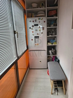 GIROC | PENTHOUSE 4 CAM | DECOMANDAT | 2 BAI | 2 BALCOANE | PARCARE | POD - imagine 9
