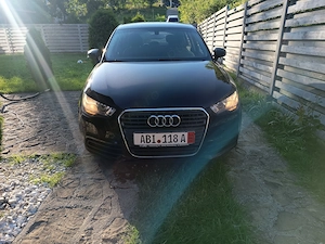 Audi A1   1.2 tai  86 cp  an 2013  încălzire scaune  4 usi