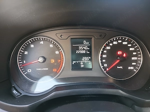Audi A1   1.2 tai  86 cp  an 2013  încălzire scaune  4 usi - imagine 7