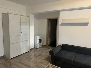 2 Camere mobilat -Drumul Taberei - Prel Ghencea strada Ciresari - Loc de parcare