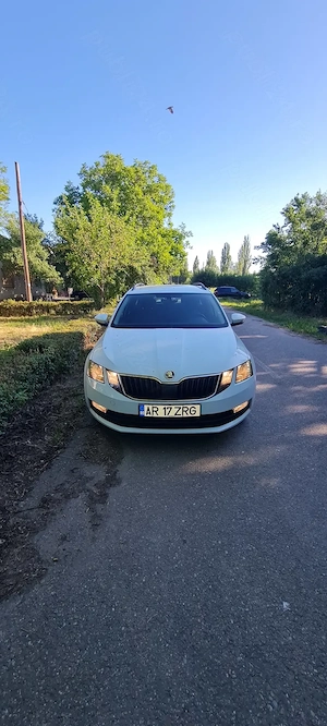 Vând Skoda Octavia  - imagine 4