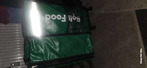 Vând geanta boltfood folosit stare bună 