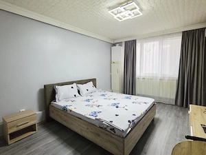 1 cam Tiglina1 etaj 1 str. Brailei CT Ac mobilata si utilata - imagine 8