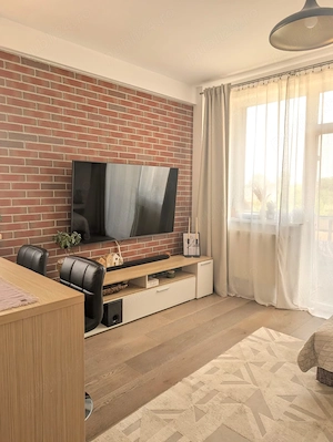 Vând apartament 3 camere  - imagine 4