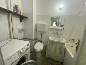 Închiriez apartament cu 3 camere în zona Complexului Studențesc  - imagine 5