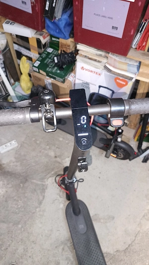 Trotineta electrică Xiaomi M 365 pro - imagine 5