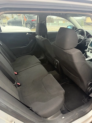 Volkswagen Passat 1.9 TDI an 2009  - imagine 2