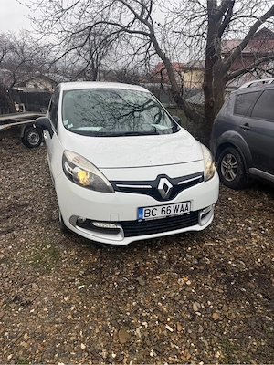 Renault Scenic 1.5 DCI 2015 - imagine 9