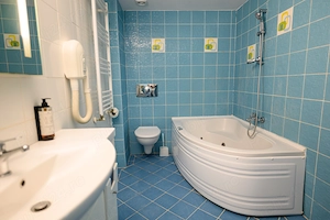Cazare la mare Camere la Hotel Laguna Mamaia - imagine 4