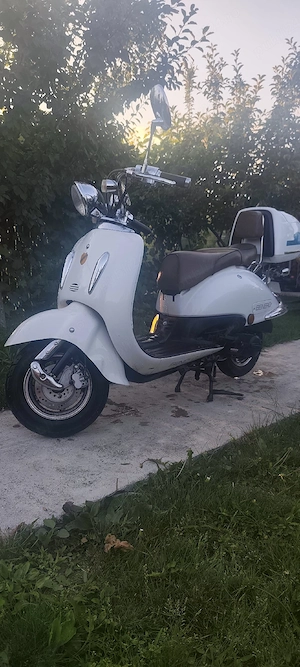 De vânzare scutere 49cc limitate la 25km  se conduce FĂRĂ PERMIS  - imagine 5
