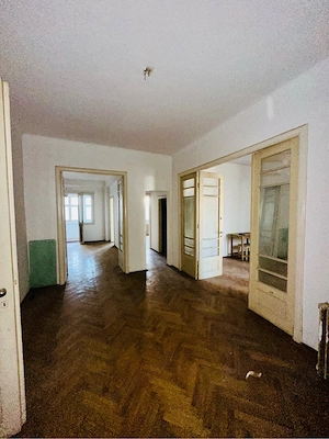 Armeneasca - Mantuleasa 5 camere 118 mp utili liber