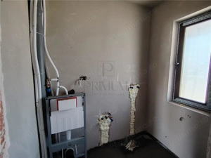 Duplex despartit prin C.T.- dormitor la parter - canalizare - imagine 13