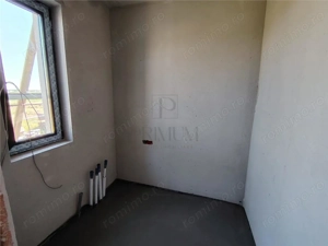 Duplex despartit prin C.T.- dormitor la parter - canalizare - imagine 9