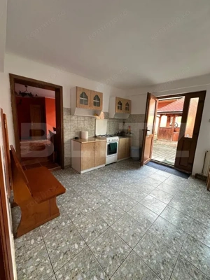 Pensiune + casă pe 5.500 mp, la poalele Munților Făgăraș – Gura-Vaii, Recea - imagine 20