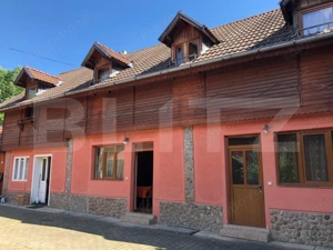 Pensiune + casă pe 5.500 mp, la poalele Munților Făgăraș – Gura-Vaii, Recea - imagine 13