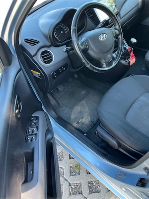 Vînd autoturism Hyunday I10 - imagine 7