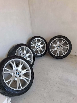 vând roți BMW X3 Em Paket  235,45,r  19, preț 2500,lei - imagine 3