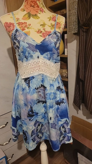 Rochie damă cu dantela