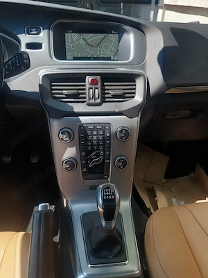Volvo V40 INSCRIPTION, AN  2107, TVA  inclus - imagine 3