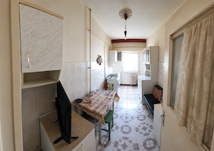 vand apartament 4 camere - imagine 8