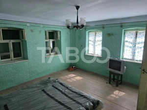 Casa si teren 1800 mpu cu utilitati si posibilitate de extindere - imagine 14