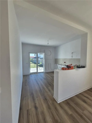 Duplex mansardabil - compartimentat foarte practic - personalizare interioara - imagine 8
