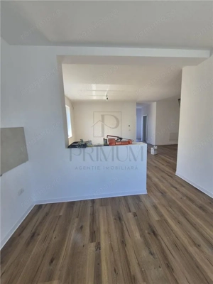 Duplex mansardabil - compartimentat foarte practic - personalizare interioara - imagine 2