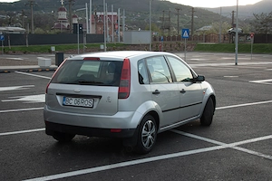 Ford Fiesta 1.3 Benzina 70CP EURO 4 - imagine 2