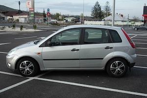 Ford Fiesta 1.3 Benzina 70CP EURO 4 - imagine 3