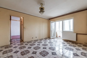 Apartament 3 camere în Vlaicu (zona Agora Mall) – etaj 2/4 - imagine 2